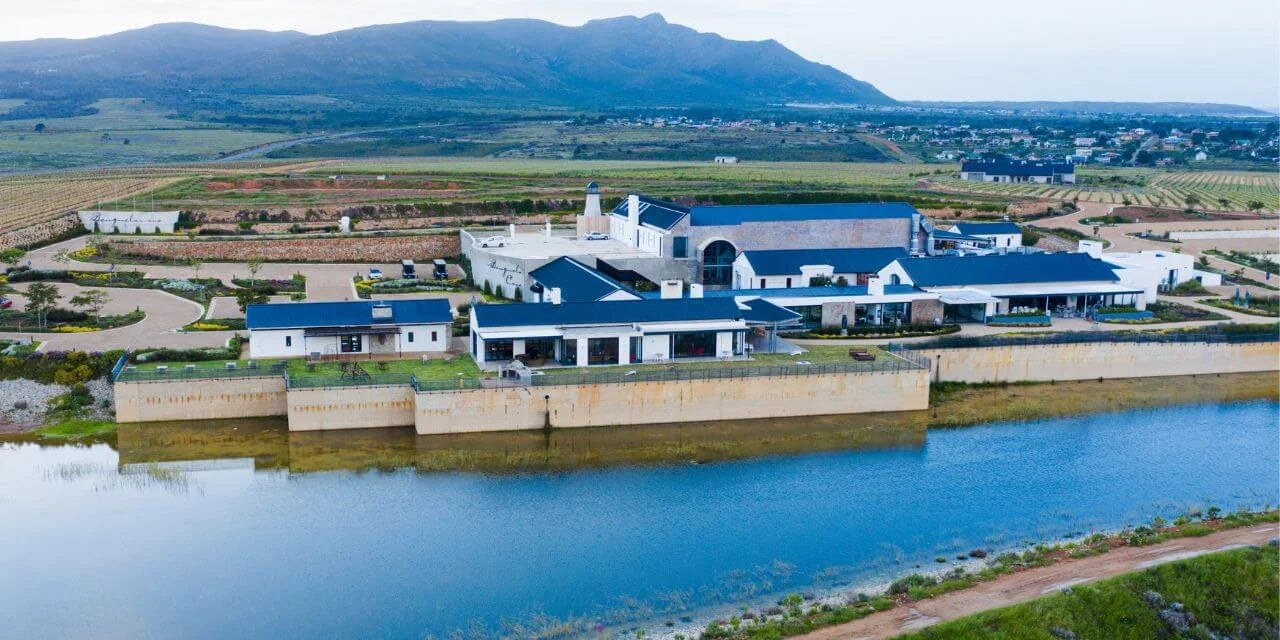 Benguela Cove: Where Winter Wonders Await You