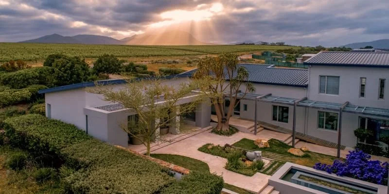 Welcome to Benguela Cove’s Luxury 5-Star Villas