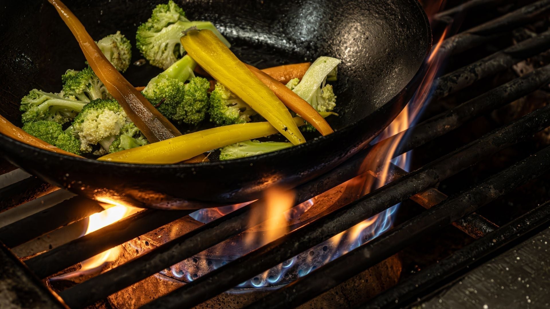 A Coastal Winter Sanctuary: Midweek Dining at Moody Lagoon