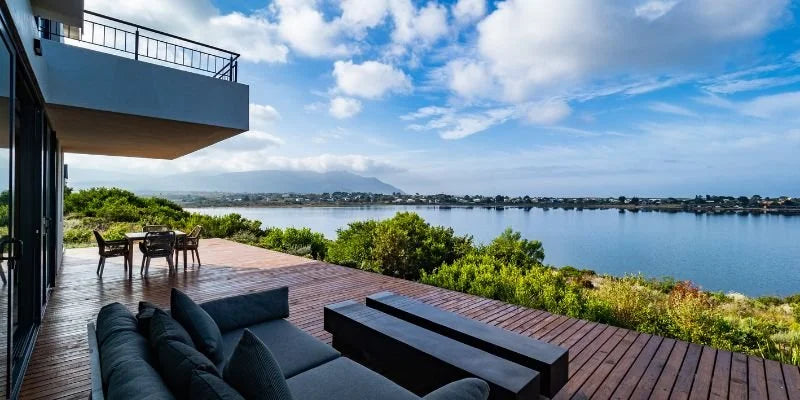 Rocking the Lagoon Accommodation Package