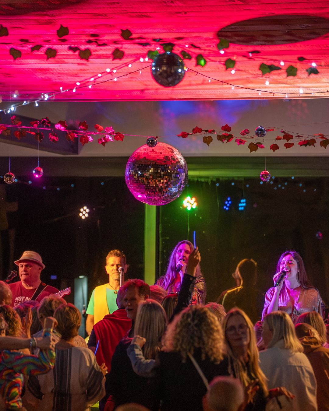 Dancing Queen Ultimate ABBA Experience event image